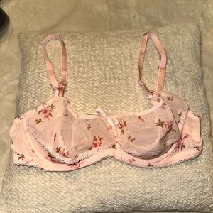 Victoria's Secret Pink Floral Lace Bra